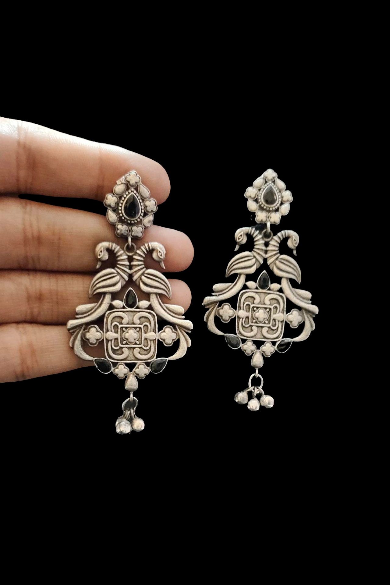 Dangler Earring Long Black SR054BL