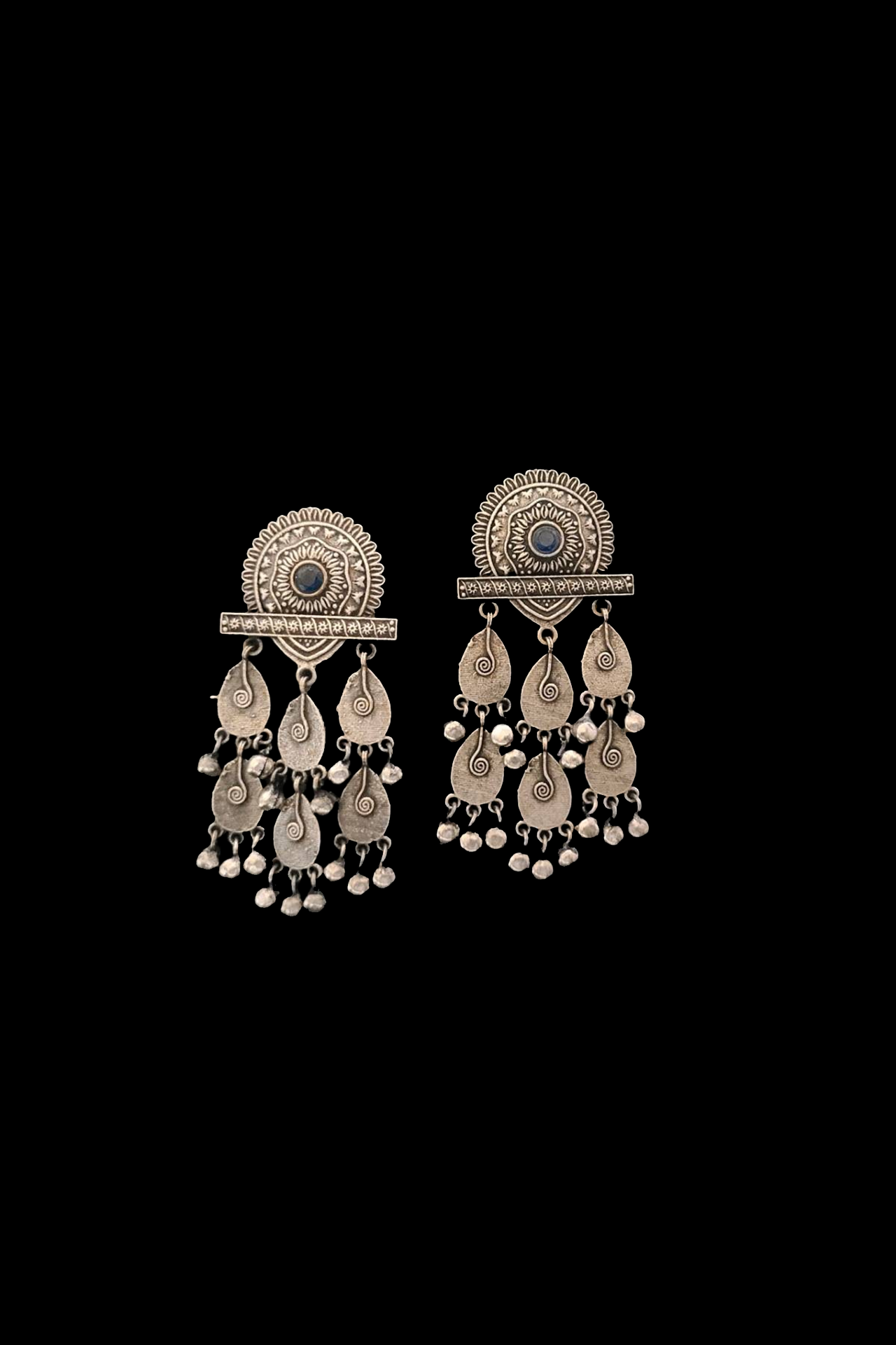 Dangler Earring Round Shape With Stone Blue SR054B